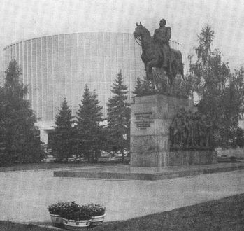 Читать книгу Герои 1812 года автор: Михаил Павлович Астапенко, Владимир  Левченко, Константин  Ковалев, Лидия Леонидовна Ивченко, Марина Александровна Кретова, Валерий Иванович Дуров